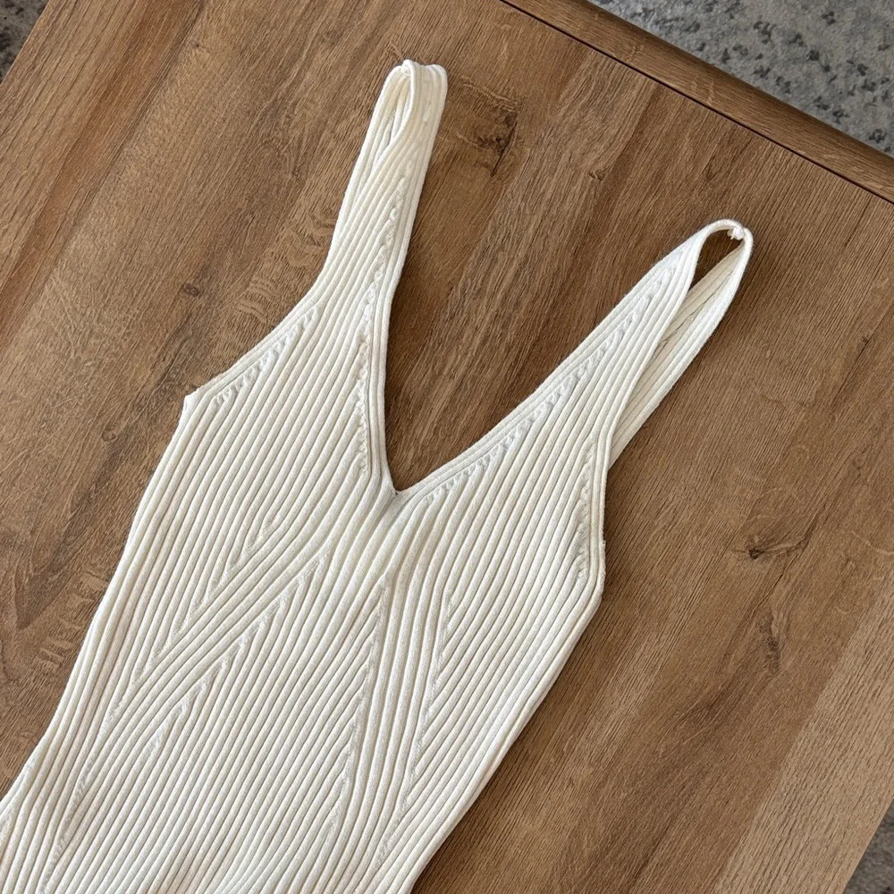 H&M bodycon cream dress - Picture 4 of 5